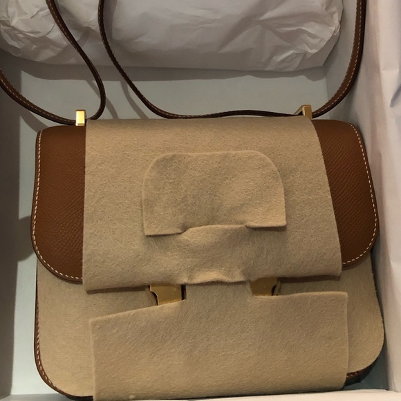 Hermes NEW Constance Epson 18 NEW 2025 - Picture 12 of 17